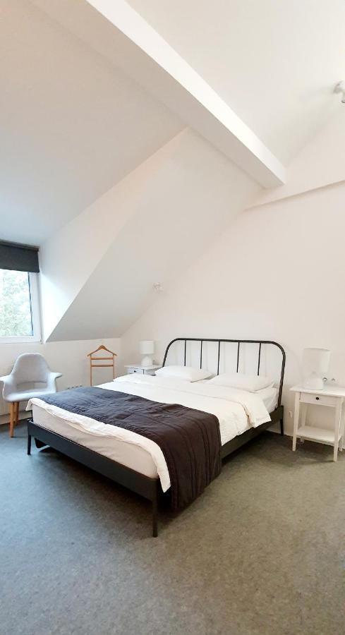 Loft 85 M2 Wilanow Krolewski Self Checkin Warschau Buitenkant foto