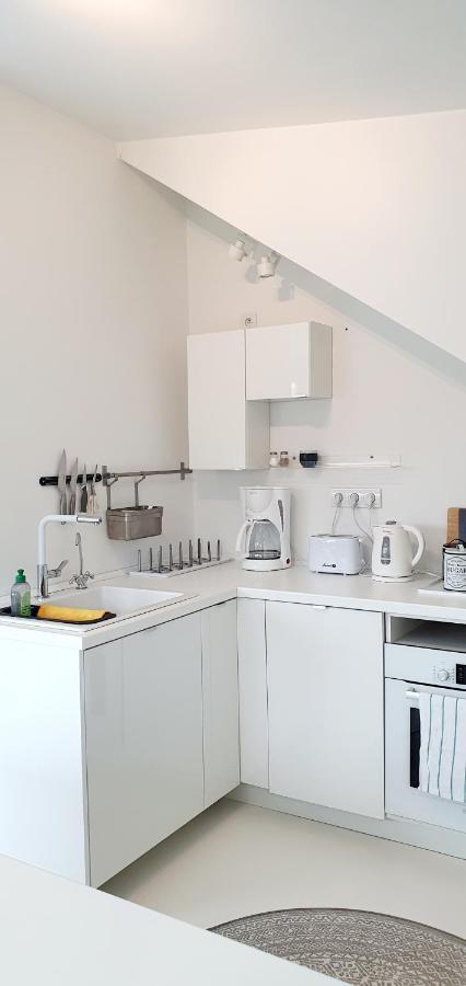 Loft 85 M2 Wilanow Krolewski Self Checkin Warschau Buitenkant foto