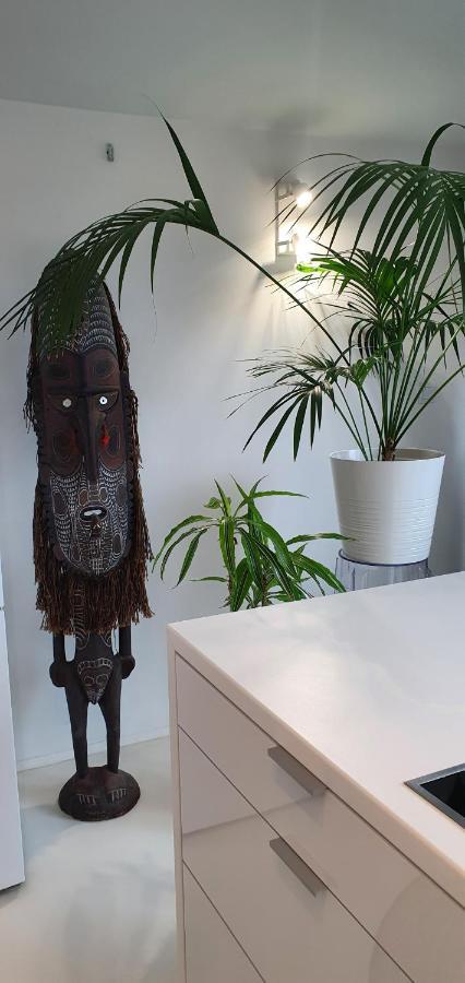 Loft 85 M2 Wilanow Krolewski Self Checkin Warschau Buitenkant foto