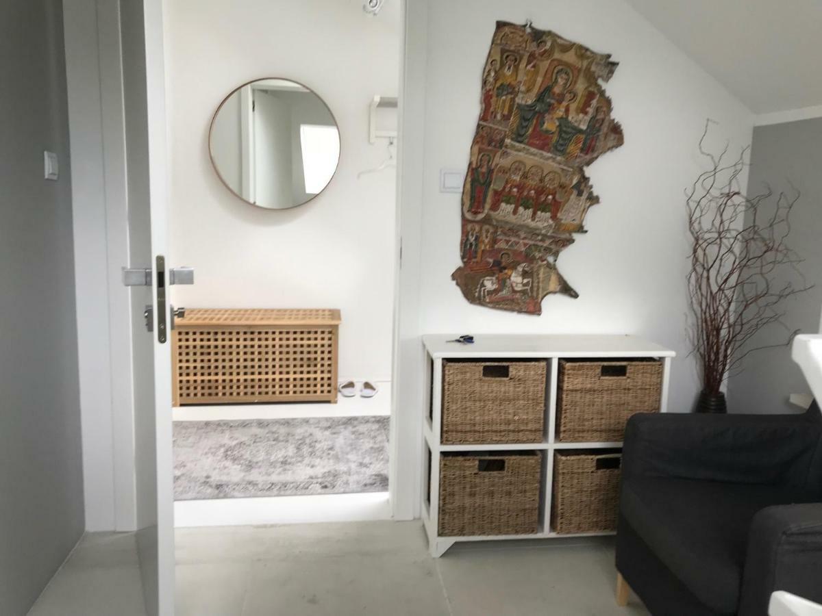Loft 85 M2 Wilanow Krolewski Self Checkin Warschau Buitenkant foto